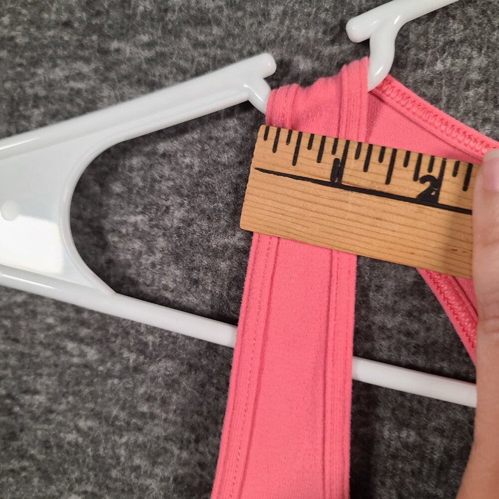 Lululemon Women's Pink Workout Tank Top. Not sure of Size. - Picture 6 of 6